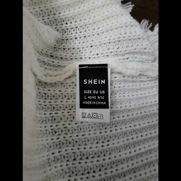 White Knit Sweater. Size L. SHEIN. - Picture 7 of 7